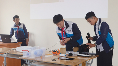 Lâm Đồng kơnòm bơsram crăp mòn gơtùi măy dong kờl tă nhơm