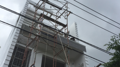 Dăk Lăk rơngda gơ tu\p tềng gùng che đèng cao thế, lơh 7 rbô nă cau ngui đèng gơtìp ku\p đèng