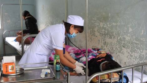 Kòp bạch hầu tàm Kon Tum gơlik geh kal ke