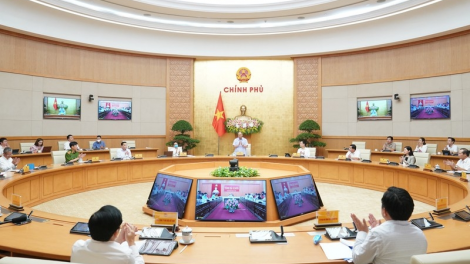 Thủ tướng đơng lam dơ\ pơrjum ờs mờng Ủy ban dà lơgar bè Chính phủ điện tử