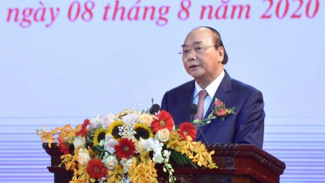 Thủ tướng Chính phủ tus Pơrjum dờng tàm pơrlòng “Tài lơngăp lơngai Dà lơgar”