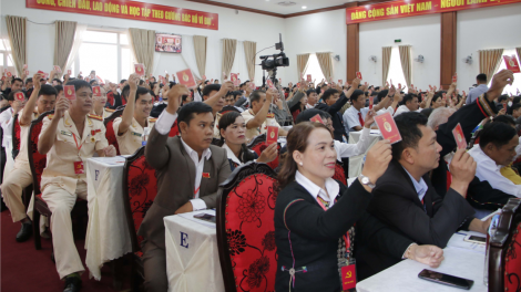 Dăk Lăk jơh lơh Pơrjum dờng kấp dờng rlau kấp hơđơm