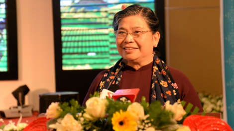 Pơrjum bơtàu tơnguh mpồl cau lơh broă geh uă bồ tơngoh jak tiah làng bol kòn cau mờ tiah kơh bơnơm