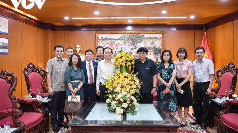 Uă mpồl kuang bàng gờm chờ Anih jơnau đơs Việt Nam tơngkah kir sơn rai 75 nam ngai crơng gơs