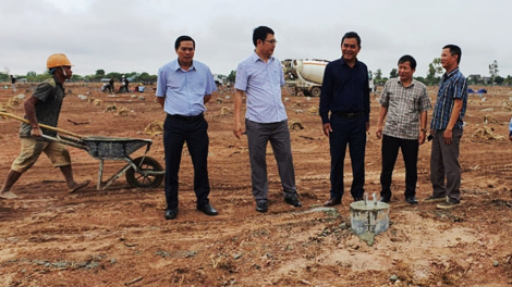 Dăk Lăk sền gròi bơtàu tơnguh lơh sa- mpồl bơtiàn tiah nhàr lơgar