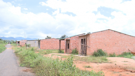 Kon Tum – {òn ơm kis pa ờ hềt ơm kis kơ\ kơl jap