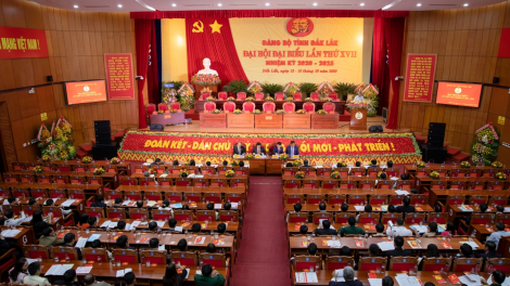 Sơnđờm mu\t Pơrjum dờng cau ala măt Đảng bộ càr Dăk Lăk dơ\ XVII