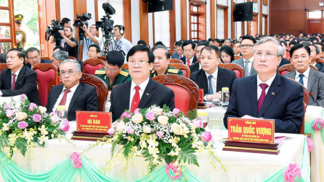 Tiah đah tô Tây Nguyên jơh lơh Pơrjum dờng cau ala măt Đảng bộ kấp càr