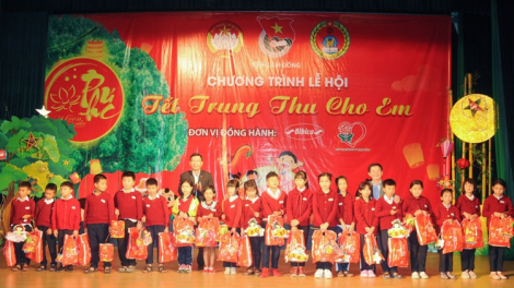 Tây Nguyên sền gròi sa tềp Trung thu ai ală sau là kơnòm pa tàu, kơnòm dềt in