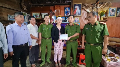 Dak Nông: Kuang àng jàu wơl 100 tơlak đong priă sa kơ`au ai pơ ùr cau gơ bàn rềs àr tàm hìu ma\y pờ tơlik ồs đèng Rào Trăng 3 in