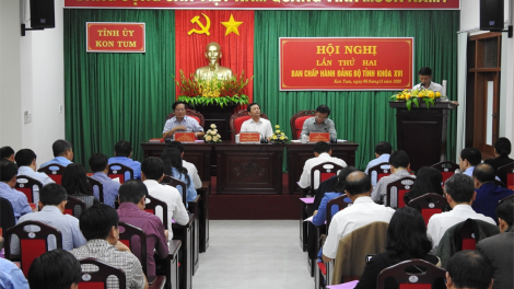 Kon Tum lơh jat Nghị quyết  Pơrjum dờng Đảng bộ càr dơ\ 16