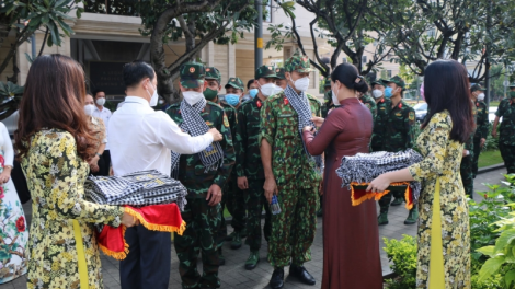 Ƀòn dờng Hồ Chí Minh tơngăc mpồl ling tus bal tam dră mờ kòp