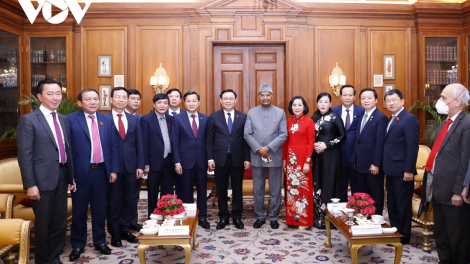 Củ tịc Quôk hội ồng Vương Đình Huệ cri bơyai mờ Kuang atbồ lơgar Ấn Độ ồng Ram Nath Kovind