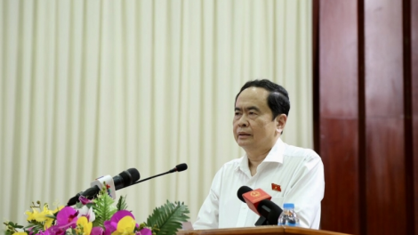 Phó Chủ tịch Quốc hội ồng Trần Thanh Mẫn tìp mat cau tĕ khà càr Hậu Giang