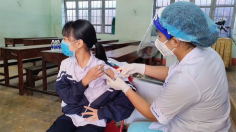 Dăk Lăk: Lam lơh cit sơnơm vaccine ai kơnòm bơsram kấp 2 in