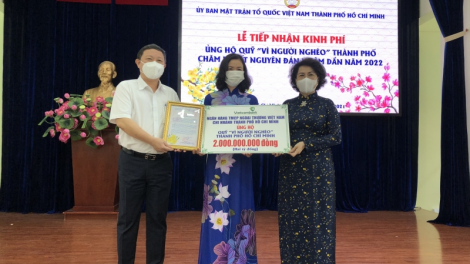 Ƀòn dờng Hồ Chí Minh dờp mờr 56 tơmàn đong gròi sền sa tềp ai cau rƀah in