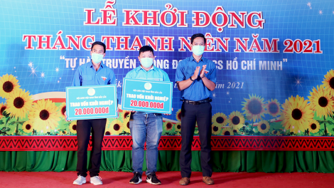 Nhai ơruh pơnu mờ ua\ broă lơh ngan ngồn