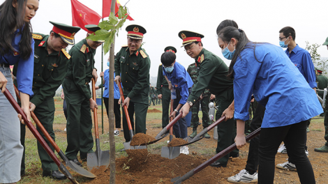Bộ Quốc phòng lơh jat broă lơh “Tài dùl Việt Nam tơlir”