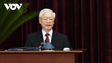 Mut pơrjum Ban Chấp hành Đảng dà lơgar dơ̆ 3: Pồ tơl kuang bàng nàng yal Quốc hội in