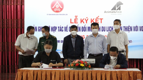 Dăk Lăk tam gơl bơ̆t bơtàu broă lơh nhơl chờ rềp mềl mờ rwas