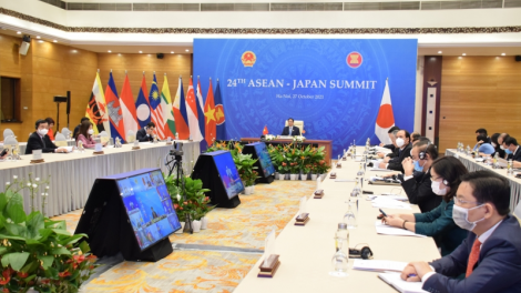 Thủ tướng tus bal pơrjum kuang bàng dờng màng mpồl ASEAN mờ lơgar Nhờk dơ̆ 24