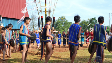 Satềp kòn cau Bơnhàr dê