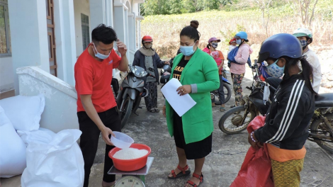 Kon Tum jơh lơh broă pà phe dong kờl bơh Chính phủ dê ai làng bol in