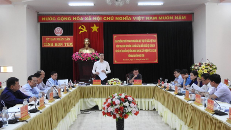 Ủy Ban Mặt trận Dà lơgar Việt Nam sền gròi broă lơh tĕ khà tàm càr Kon Tum