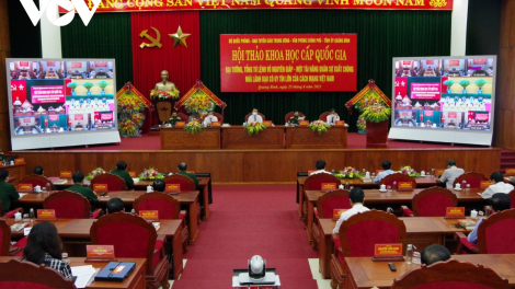Pơrjum cri bơyai khoa học cấp Dà lơgar bè Đại tướng Võ Nguyên Giáp