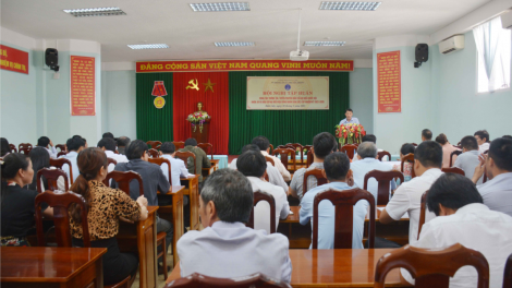 Dăk Lăk lơh pràn broă lơh mblàng yal bè tĕ khà Kuang bàng Quốc hội khoá XV mờ Kuang bàng Hội đồng Nhân dân ală kấp tơngai lơh broă bơh nam 2021- 2026