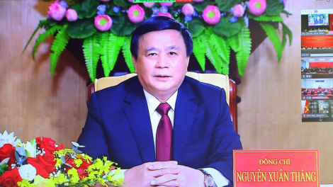 Lơgar Việt Nam mờ lơgar Lo cri bơyai bal broă mờng chài bè bơ̆t bơtàu Đảng mờ tơnguh bơtàu dà lơgar