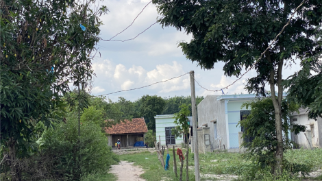 Dak Lak: 200 hìu bơnhă làng bol tàm xã ƀòn lơgar pa pal ngui đèng giá đèng uă rlau bơh 2 tus 3 dơ̆