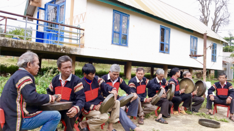 Nàng săp cing mồng mpong ntas sùm