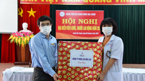 Dak Lak: pà 100 bộ phan soh rcang sơndră kòp mờ chèu sơnơm ờs ngui ai Hìu sơnơm dờng ƀòn dờng Buôn Ma Thuột in