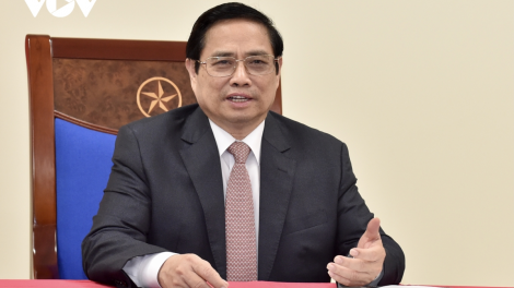 Ồng Phạm Minh Chính - Thủ tướng Chính phủ cribơyai tàm điện thoại mờ Kuang ătbồ dờng Tập đoàn AstraZeneca