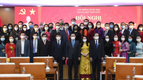 Củ tịc Quốk hội ồng Vương Đình Huệ tus pơrjum lơh jăt kơnòl nam 2022 bơh ƀăo Đại ƀiểu Ñân zân