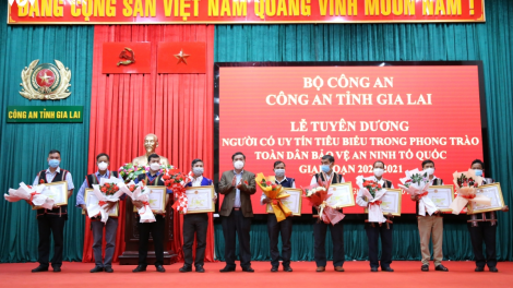 Kwang àng càr Gia Lai jờng rơ 35 nă cau geh bơngă pin dờn pơnrơ