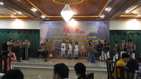 Tơn jơh Pơrlòng ràng tơlik niam chài đơs crih tamya tiah Trường Sơn- Tây Nguyên