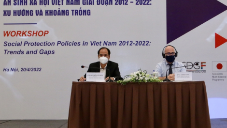 10 nam lam lơh broă lơh gàr ờdo ờdă rài kis mpồl bơtiàn Việt Nam