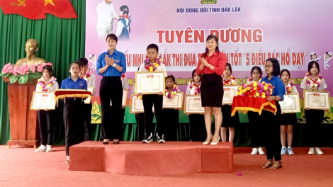 Dăk Lăk: Jờng rơ 40 nă kơnòm dềt geh pơnrơ jak lơh jat niam 5 jơnau Bác Hồ bơto sồr