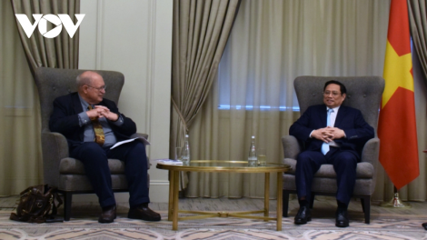 Việt Nam mờ Mỹ pơn jat tai lơh ngan chồl pràn bơsong jơnau gơlời wơl bơh rài tam lơh