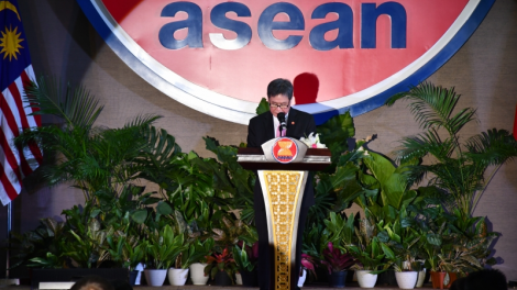 Dơ̆ bơyai lơh kơt bồng bi tơngkah kir sơnrai 55 nam ngai crơng gơs mpồl ASEAN