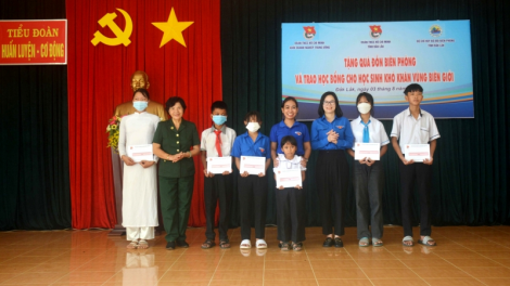 Đoàn khối Mpồl lơh sa kă bro dà lơgar bơyai lơh ròt broă lơh gàr ờdo ờdă rài kis mpồl bơtiàn tàm Dăk Lăk