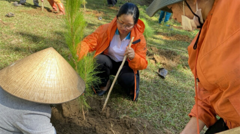 Cau ùr K’ho ngac ngar – jak chài– ring bal