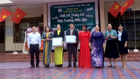 Dăk Lăk: Lam lơh dơ̆ pơrlòng “Cih bè pơgru mờ hìu bơsram kờñ gơboh”