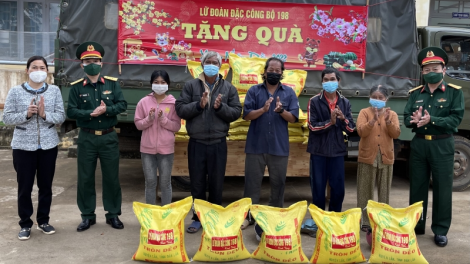 Lữ đoàn Đặk Kông 198 dong kờl rlau 2 tấn phe dong hìu rƀah wă rò sơnam pa sa tềp