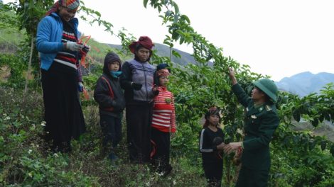 Sơn La tơrgùm bơtàu tơnguh lơh sa tiah làng bol jơi bơtiàn kòn cau dùl êt nă cau