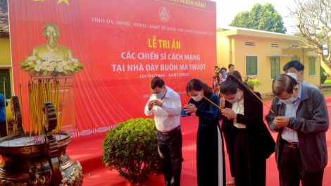 Dăk Lăk: Dơ̆ bơyai lơh pơrjum kah rơngal ală cau ling kăc màng tàm Hìu jàm Buôn Ma Thuột