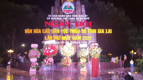 Sơnđờm ngai chờ Niam chài rơgơi ală jơi bơtiàn kòn cau càr Gia Lai