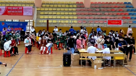 Dăk Lăk gĭt nđờ rhiang nă cau bơsram dờng tus bal pà mhàm dong kờl is Ngai rlô pơrhê